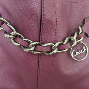 COACH AUTHENTIC SIGNATURE CHAIN DUFFLE